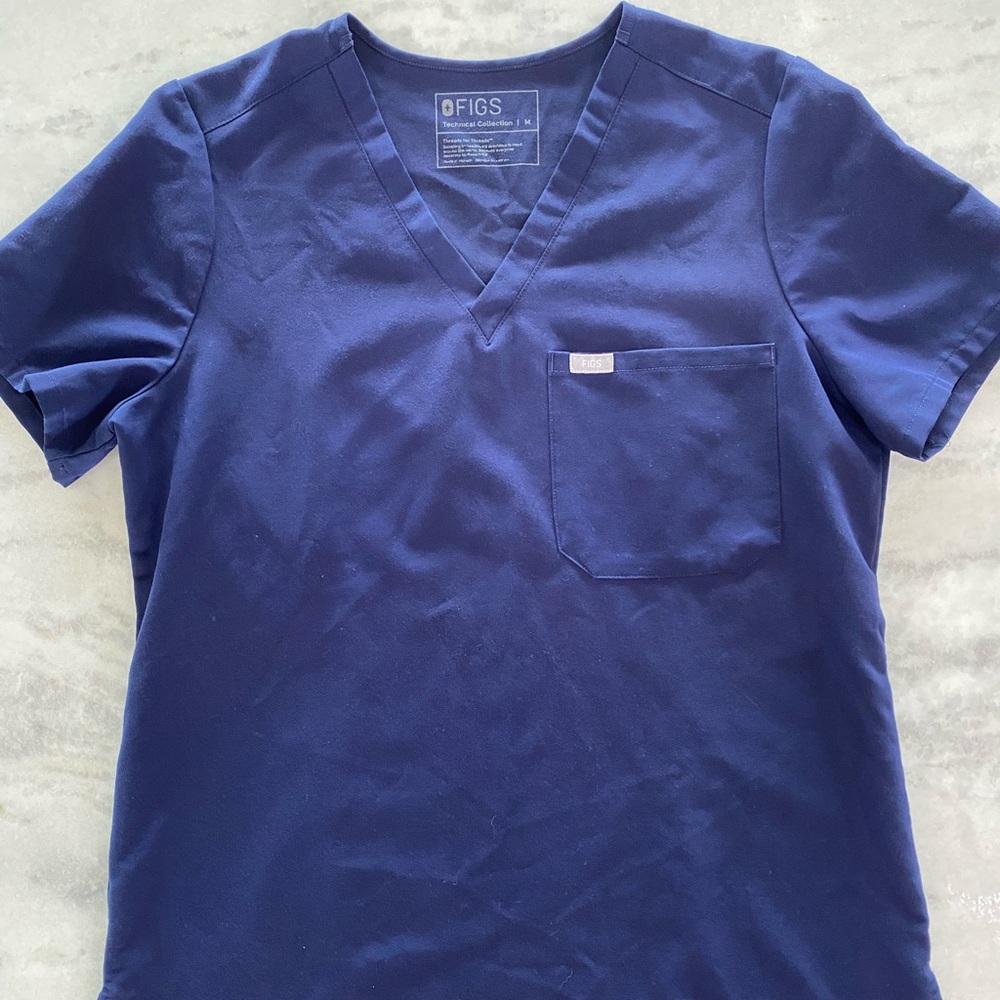 Figs navy blue Catarina one pocket scrub top